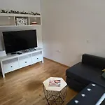 Hiska Masa Catez ob Savi