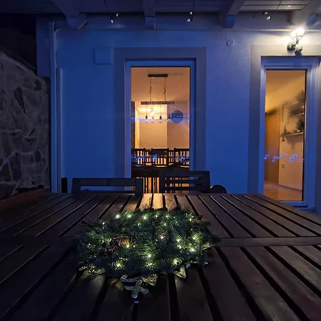 Hiska Masa Park za odmor Catez ob Savi