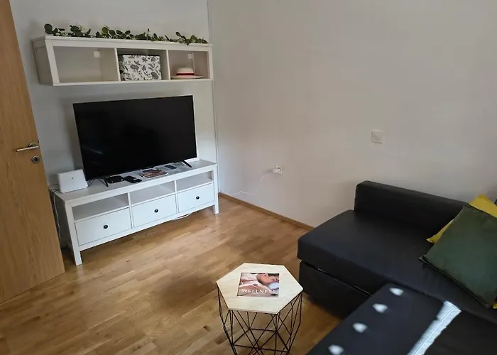 Hiska Masa Catez ob Savi