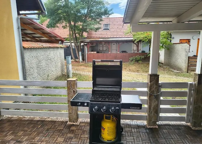 Hiska Masa Catez ob Savi